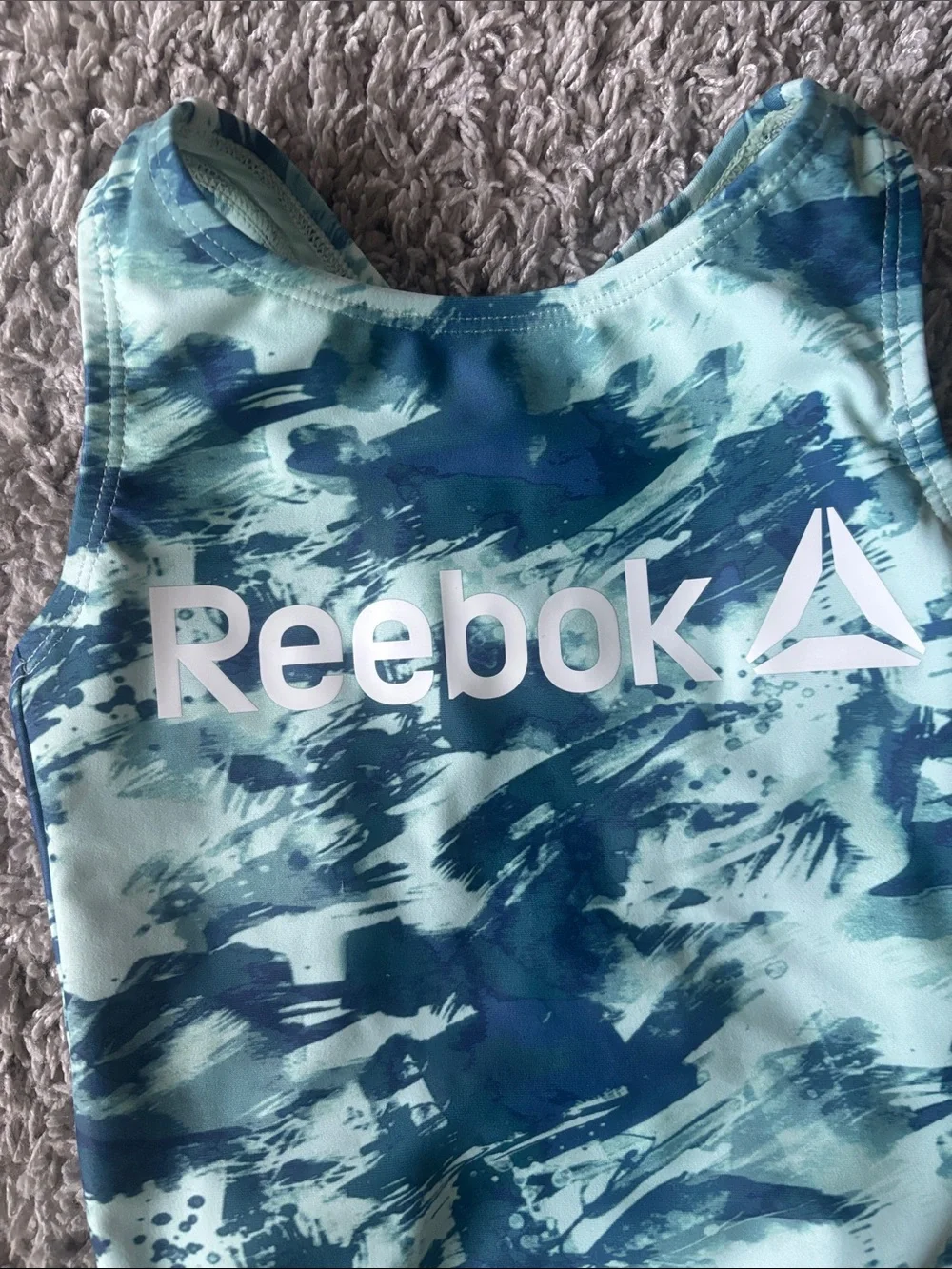 Reebok girl’s one